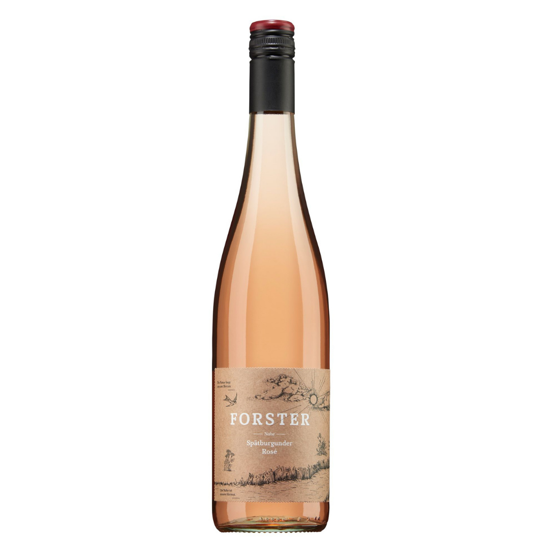 Flasche Rosewein vom Weingut Forster aus Rümmelsheim an der Nahe, Sorte Spätburgunder Rosé, mit dunklem Schraubverschluss und beige-braunem Etikett, das mit weißer Schrift das Logo Forster sowie die Sorte zeigt, zudem eine gezeichnete Landschaft mit Sonne, Wolken, Schwalbe und Pflanzen. 